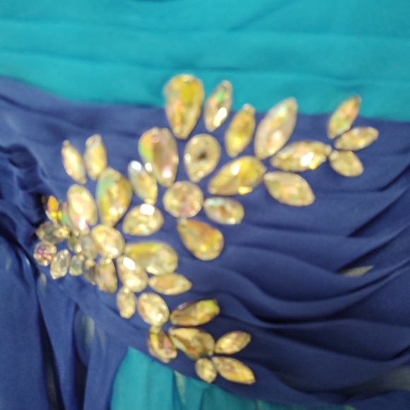 💙💚 GRACE KARIN floor length formal gown - Picture 7 of 10